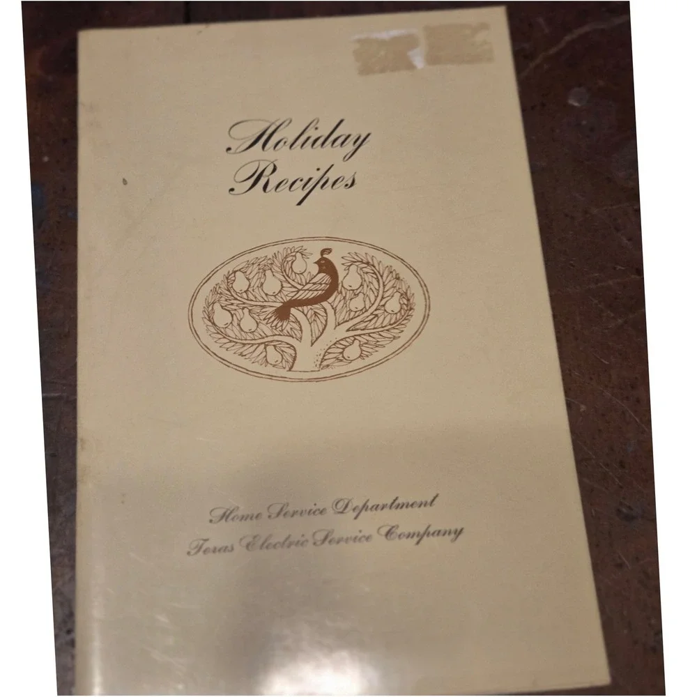 Texas Electric Service Co Holiday Recipes Booklet Set 1970 Pink Vintage